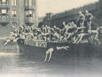 Long Distance Swimming Competition